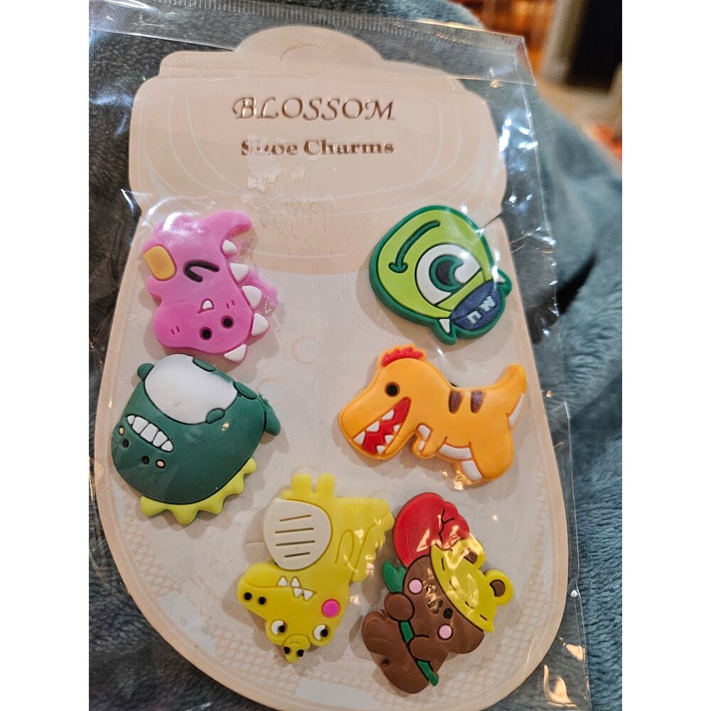 Blossom Shoe Charms Set 6 NIP
